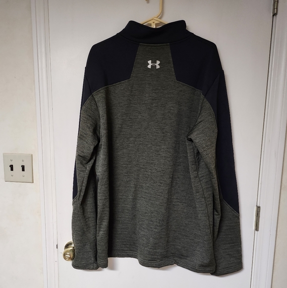 Under Armour quarter zip long-sleeved shirt . XXL. - Picture 2 of 3